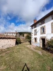 Casa  Brañosera - cl real             salc. Casa con almacen en salcedillo