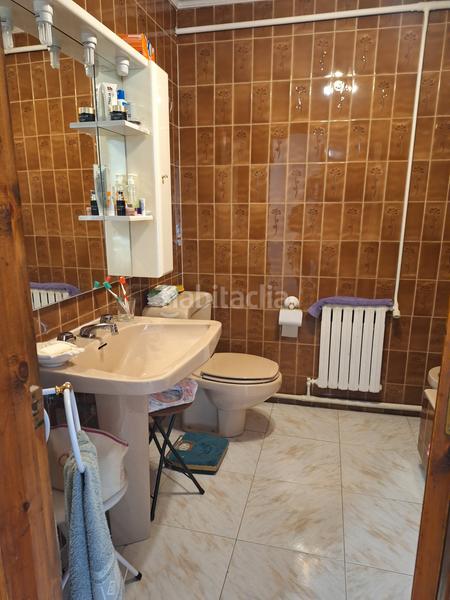 Foto 944e2304-b890-4e3f-a5fd-b775703f5aba. Appartamento con parcheggio in Barruelo de Santullán