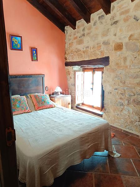 Foto 01f79517-02be-42bf-af4b-63498d401925. Casa fantástica oportunidad de adquirir una vivienda como inversión funciona como casa rural o para el disfrute propio. situada a diez en Aguilar de Campoo