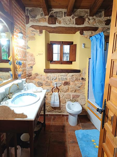 Foto 73426291-86d7-4b75-bab4-db198e57a594. Casa fantástica oportunidad de adquirir una vivienda como inversión funciona como casa rural o para el disfrute propio. situada a diez en Aguilar de Campoo