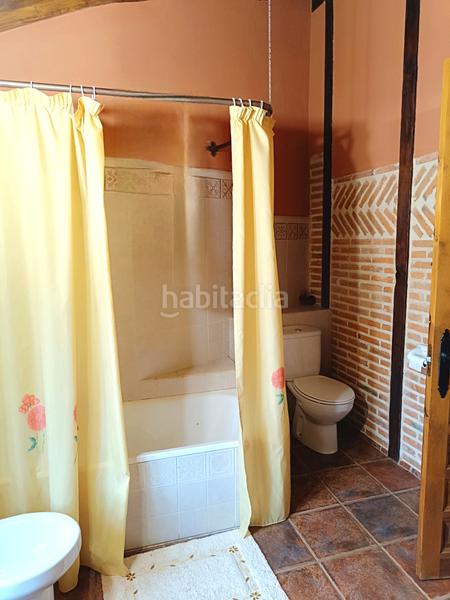 Foto b1807463-6bfd-49cf-91d4-7f4e6cea4528. Casa fantástica oportunidad de adquirir una vivienda como inversión funciona como casa rural o para el disfrute propio. situada a diez en Aguilar de Campoo