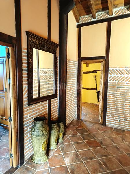 Foto b869bc6d-a43b-4ad3-b02a-5b50006533a8. Casa fantástica oportunidad de adquirir una vivienda como inversión funciona como casa rural o para el disfrute propio. situada a diez en Aguilar de Campoo