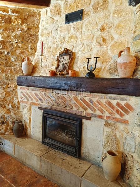 Foto bb9cabe9-2fd6-4358-b5b7-abc8041063b9. Casa fantástica oportunidad de adquirir una vivienda como inversión funciona como casa rural o para el disfrute propio. situada a diez en Aguilar de Campoo