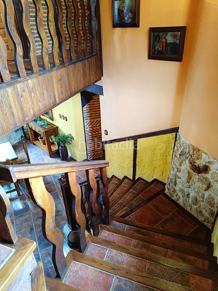 Foto d67b058f-a167-442f-bd9b-add27643887d. Casa fantástica oportunidad de adquirir una vivienda como inversión funciona como casa rural o para el disfrute propio. situada a diez en Aguilar de Campoo