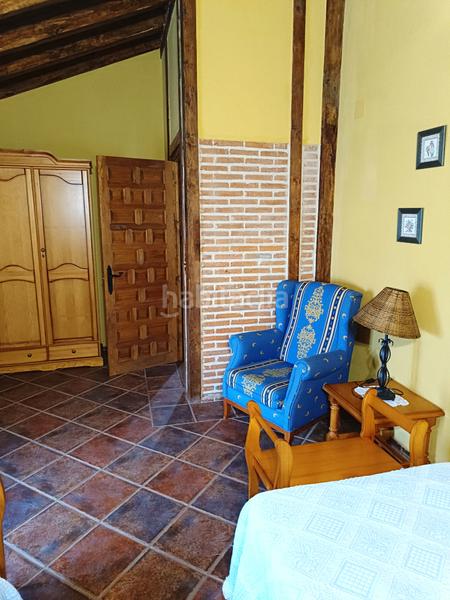 Foto f1ddefa8-72bf-44fe-a63a-191c7567bcb9. Casa fantástica oportunidad de adquirir una vivienda como inversión funciona como casa rural o para el disfrute propio. situada a diez en Aguilar de Campoo