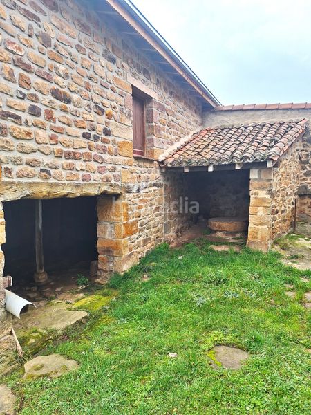 Foto 381fa409-a041-4d44-8428-47fb92c0b05a. Casa amb calefacció a Barruelo de Santullán