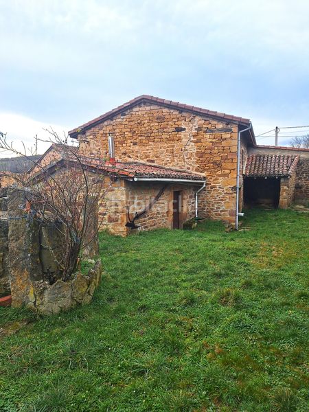 Foto 38bcb521-a32e-4252-a29f-bf5ddce41b10. Casa amb calefacció a Barruelo de Santullán
