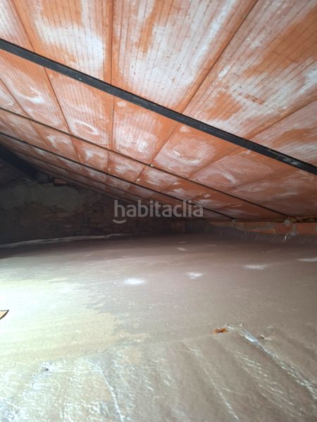 Foto dc1ba4f6-d0dc-405e-8730-24f3259f1eff. Casa amb calefacció a Barruelo de Santullán