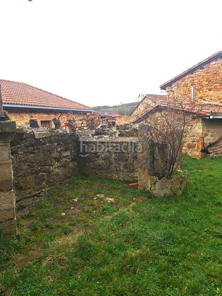 Foto dea6a8e5-5b3c-400d-9746-39b8483fb8fe. Casa amb calefacció a Barruelo de Santullán