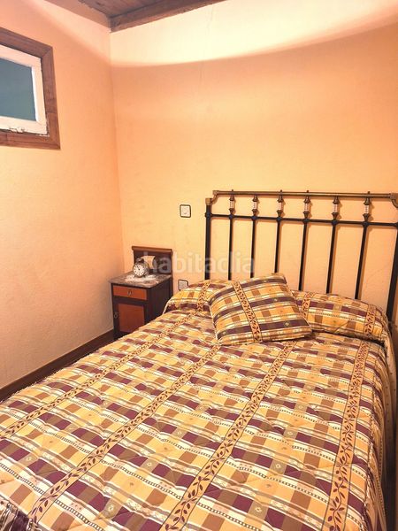 Foto f973bdbc-f1e7-4835-95be-e93feb6e5da2. Casa amb calefacció a Barruelo de Santullán