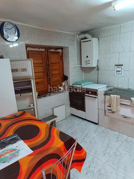 Foto 8498b82c-9371-47f0-a0b4-dcaf089ffe5f. Casa adossada amb calefacció a Barruelo de Santullán