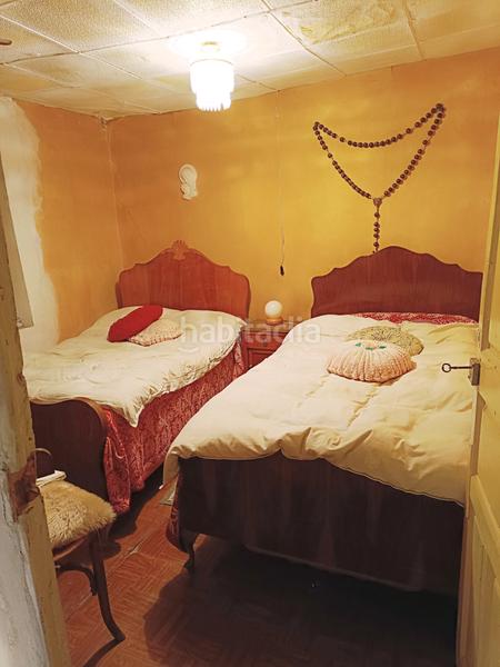 Foto d1e54dcd-e893-4ebb-b6cc-e5cec86e6ad9. Casa adossada amb calefacció a Barruelo de Santullán