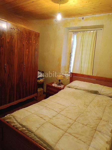Foto e17ba18e-9f49-4b8c-a6c8-79d122f420e8. Casa adossada amb calefacció a Barruelo de Santullán