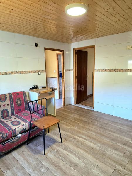 Foto 33396aa8-ec60-4755-b7fc-863e38cc12c2. Casa amb aparcament a Pernía (La)