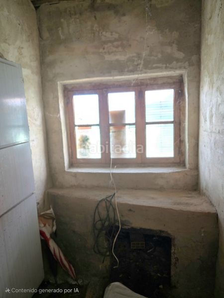Foto 697291e8-ae64-40f2-828f-0eb2a56294f4. Casa amb aparcament a Pernía (La)