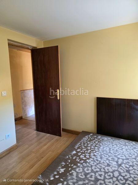 Foto a68c021e-6359-4d6c-916a-76a8beea18f3. Casa amb aparcament a Pernía (La)