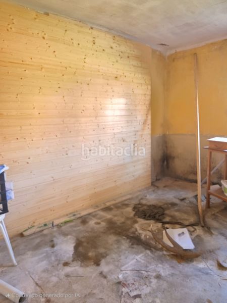 Foto be767ad4-2d05-4d4e-ac13-fe27071eb7af. Casa amb aparcament a Pernía (La)