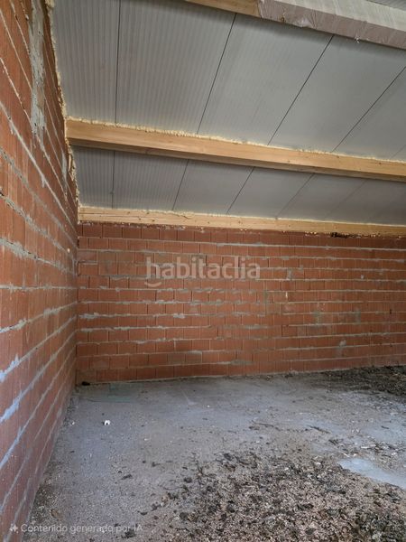 Foto bef718c4-cc31-4c35-ba56-a1e33f266b22. Casa amb aparcament a Pernía (La)