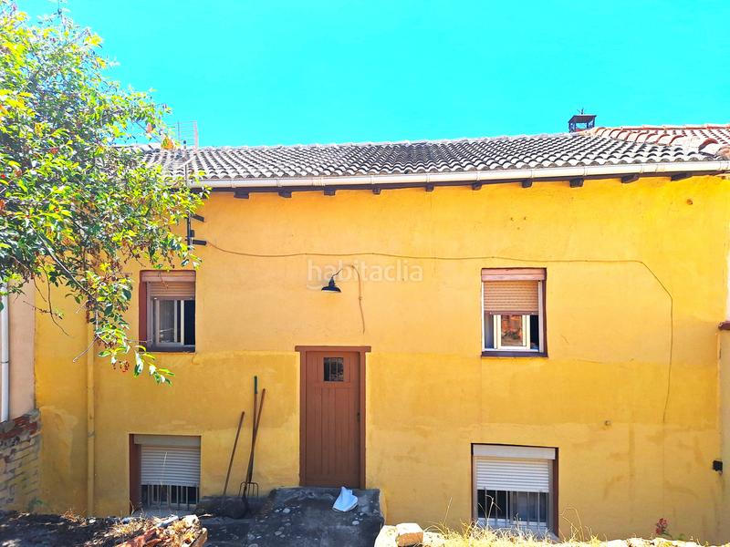 Foto 07c60283-fbec-4278-a01d-69dfdd9afb89. Casa amb calefacció a Barruelo de Santullán