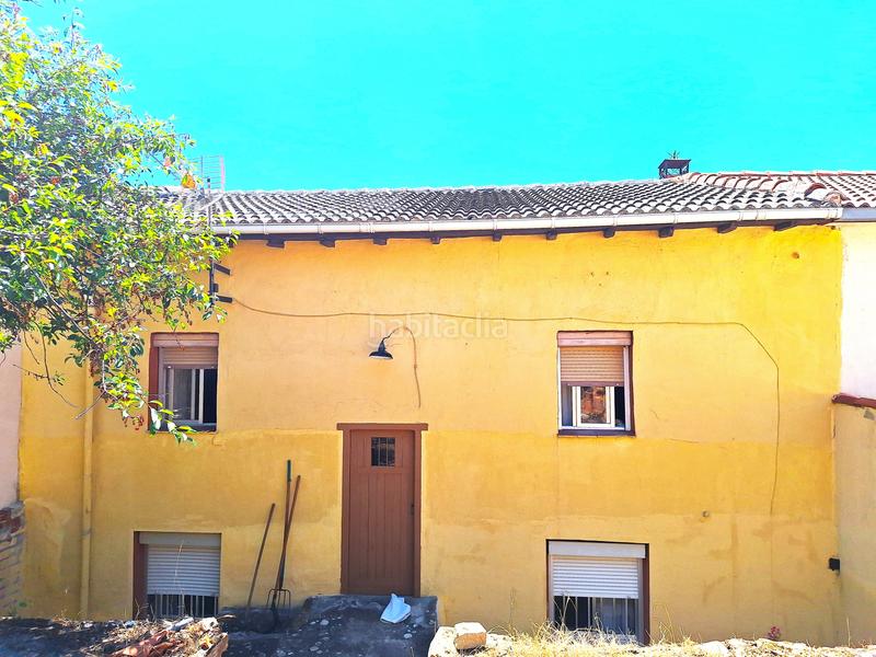 Foto d24e6e78-f245-4842-b185-4846af422710. Casa amb calefacció a Barruelo de Santullán