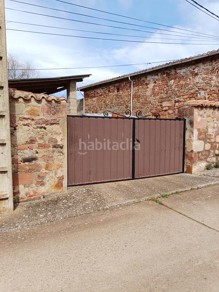Foto 1277875e-1733-40f2-943a-5b4b0c3578b6. Casa  a reformar en Salinas de Pisuerga
