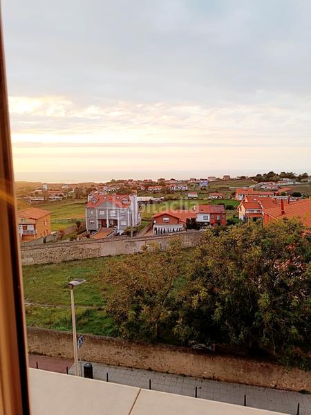 Foto c8168462-7050-46f6-afe8-83b02c129782. Flat in Cueto Santander