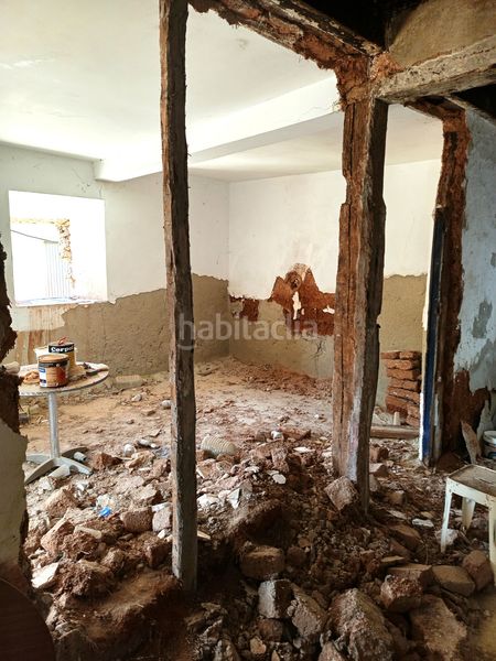 Foto 5f4fe70c-d973-4a85-8d68-4dc8c0ddaa78. Casa amb aparcament a Prádanos de Ojeda