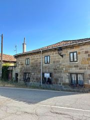 House  Canduela - barrio de abajo. Casa de piedra a la venta en canduela
