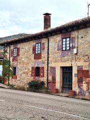 Maison  Calle real. Vivienda histórica construida en 1900, de piedra de sillería, co