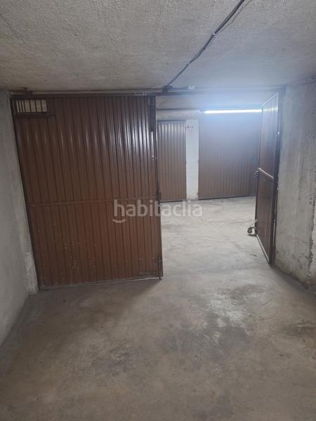 Foto 4c44bc56-e2e5-4022-bba0-fb4534bffbbd. Aparcament cotxe a Aguilar de Campoo