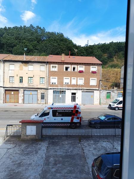 Foto 09ff159b-64b8-4954-8812-750e0dba6954. Piso amplio piso luminosocon ascensor y garaje cerrado en Guardo