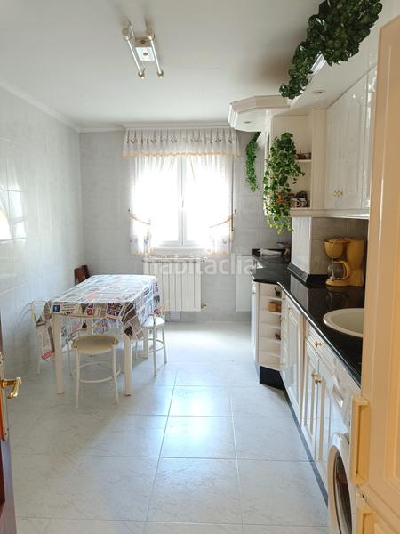 Foto 2c1f65ed-7afb-4648-9b85-bd4a705ab295. Piso amplio piso luminosocon ascensor y garaje cerrado en Guardo