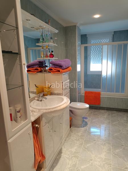 Foto 4f480bab-deb2-463e-a74a-66bb1b17a2e1. Piso amplio piso luminosocon ascensor y garaje cerrado en Guardo