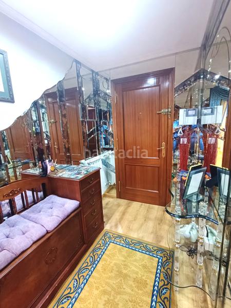 Foto 6d87c4b3-adb3-4e80-9c79-6eb79d865789. Piso amplio piso luminosocon ascensor y garaje cerrado en Guardo