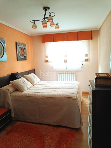 Foto 6dd7ed3c-366b-404d-af64-b44f80f30028. Piso amplio piso luminosocon ascensor y garaje cerrado en Guardo