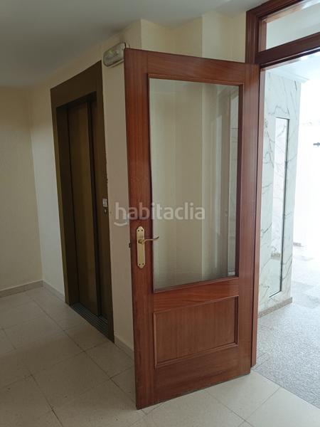 Foto 967bafbf-4b36-4a64-8816-88caf546f9da. Piso amplio piso luminosocon ascensor y garaje cerrado en Guardo