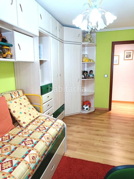 Foto b346e261-64c9-4e94-a1ce-68d1f3dc268c. Piso amplio piso luminosocon ascensor y garaje cerrado en Guardo