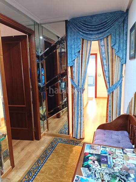 Foto e203a2e1-55b0-498f-b37b-6a1f415d1f3e. Piso amplio piso luminosocon ascensor y garaje cerrado en Guardo