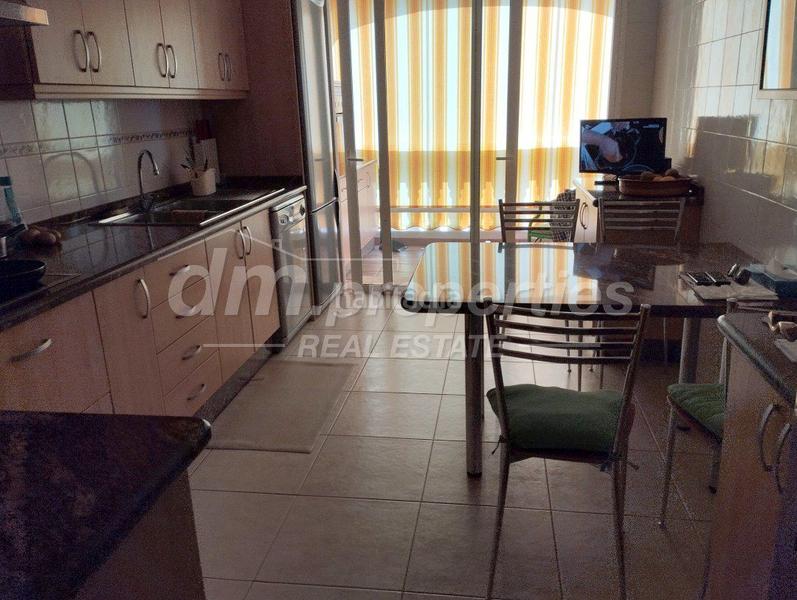 Foto a51975c3-50cd-4a56-8418-2c1a96e3aa01. Piccolo appartamento con piscina in Los Cristianos Arona