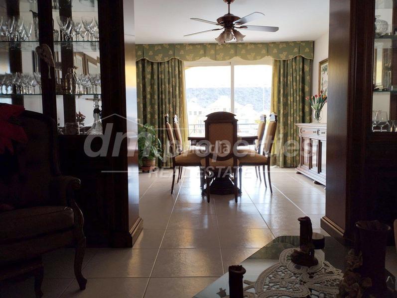 Foto e8555fbe-566a-4d55-be16-96d9bafa8095. Piccolo appartamento con piscina in Los Cristianos Arona