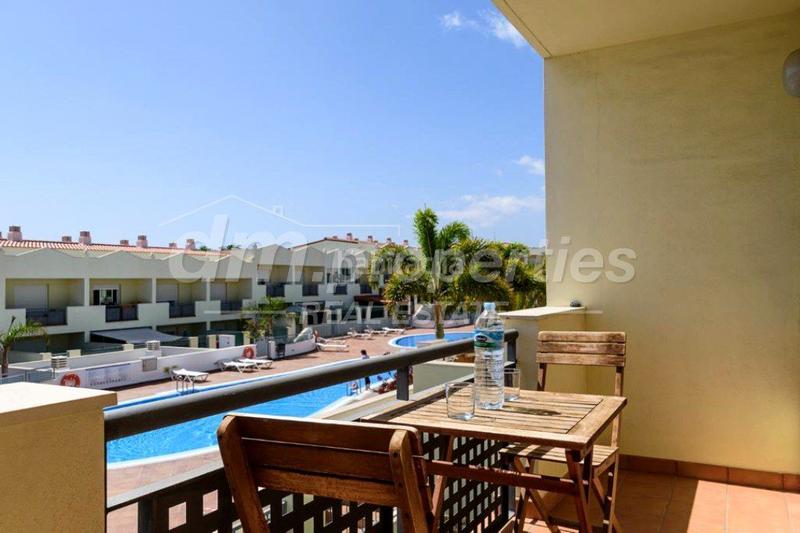 Foto f6327061-e166-4d5f-8257-06752989e395. Casa a schiera con parcheggio piscina in Playa Fañabé Alto Adeje
