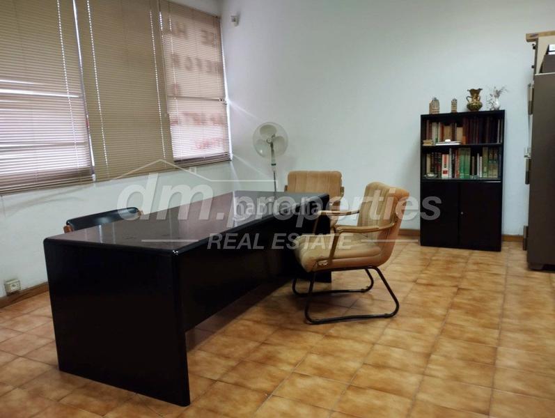 Foto 93fcf4bf-a670-49ed-819f-a2eb0c2abcfd. Local comercial local com. en venta en Los Cristianos, 9 despachos. en Arona