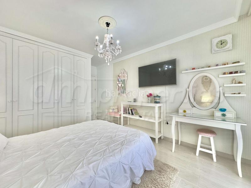 Foto 1753827f-5fc5-42b5-be50-c2b1976aa33a. Apartament amb aparcament piscina a Torviscas Centro y Alto Adeje