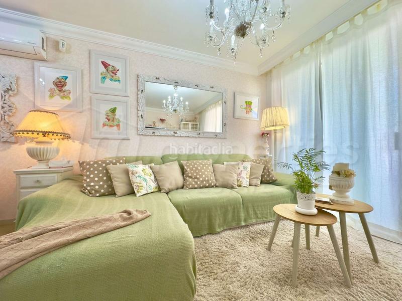Foto 2eea9337-6a3a-46c0-8288-f6602dbc6449. Apartament amb aparcament piscina a Torviscas Centro y Alto Adeje
