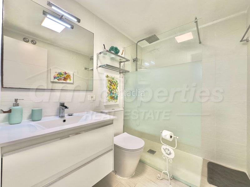 Foto c78356e2-8fad-4a67-88ed-7d61b74cb1b1. Apartament amb aparcament piscina a Torviscas Centro y Alto Adeje