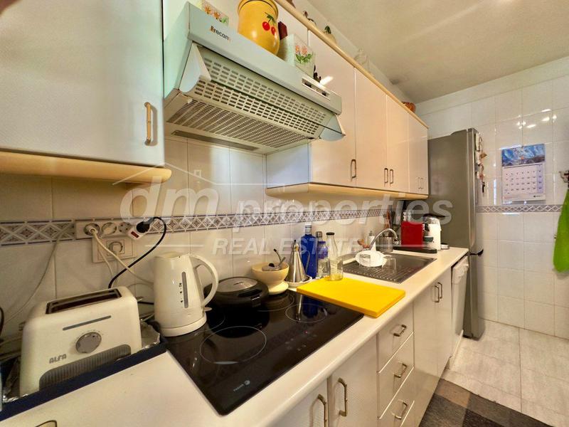 Foto 6f8e96b4-c9f1-4a6e-b5d0-df8f9bed14e2. Semi detached house with parking in Costa del Silencio Arona