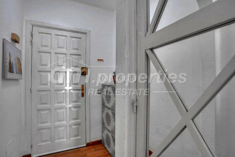 Foto 51abb829-d43f-45f7-81a1-fdf7d8456135. Estudio  en venta en costa . en San Eugenio Alto Adeje