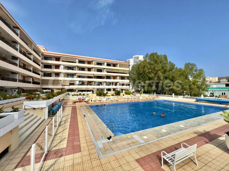 Foto b075ee2a-7e29-446b-95ea-deae55538728. Apartamento  en venta en Los Cristianos, 1 dormitorio. en Arona