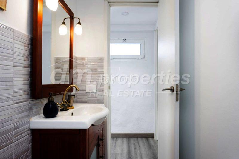 Foto 5734ec8d-281b-415d-a4a6-f1a7e5151021. Dúplex duplex en venta en Costa del Silencio, 4 dormitorios. en Arona