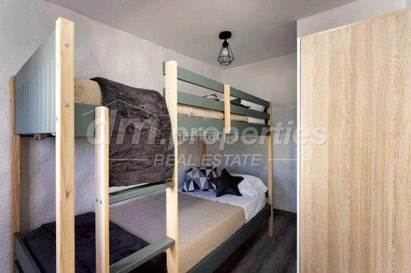 Foto a0d1d878-4cca-478b-93a8-21919228a29c. Dúplex duplex en venta en Costa del Silencio, 4 dormitorios. en Arona